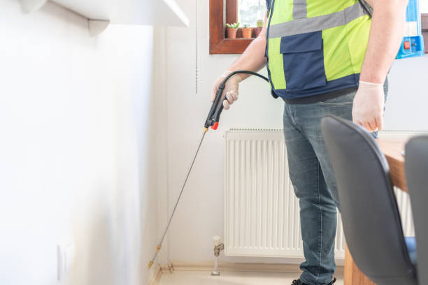 Best Cockroach Control Services  in Milam, TX